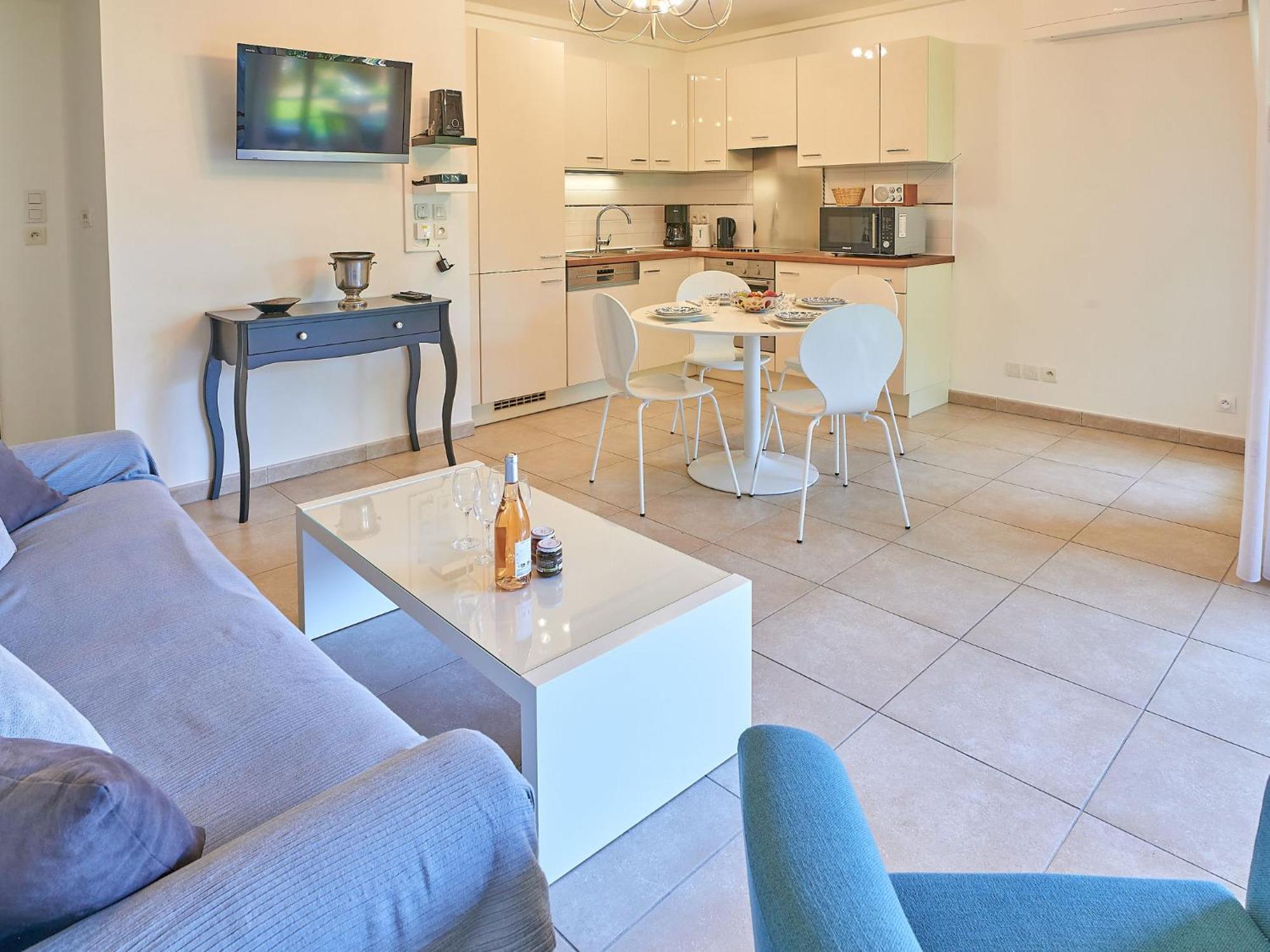 Apartment Les Rivages De L'Esterel By Interhome Boulouris-sur-Mer Exterior photo